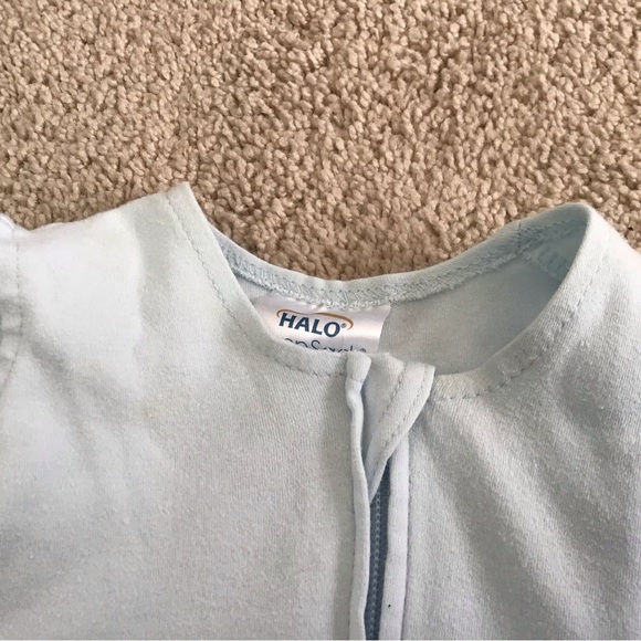 Halo SleepSack Swaddle Birth to 3 Months.
Janie and Jack set Birth to 3 Months. - Picture 3 of 11